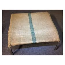 MEDIUM DOG BED HESSIAN