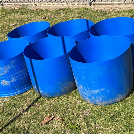 HALF PLASTIC DRUM NO BUNGS