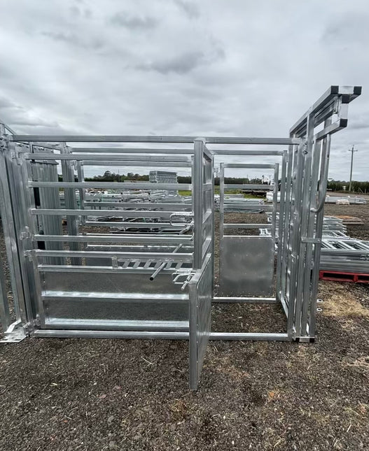 BUDGET VET CATTLE CRUSH 